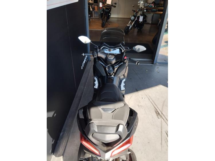 YAMAHA X-MAX 125 TECH MAX