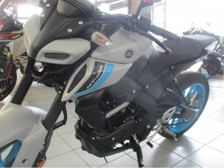 YAMAHA MT-125 ABS