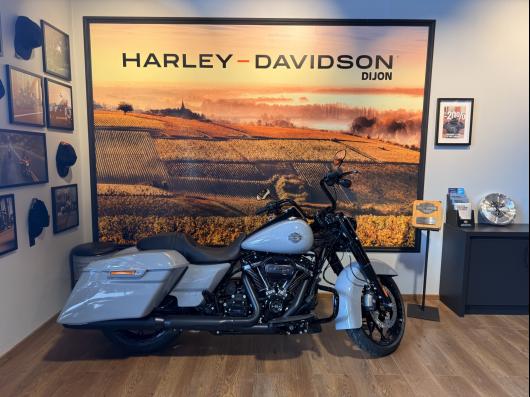 HARLEY-DAVIDSON TOURING ROAD KING 1868 SPECIAL