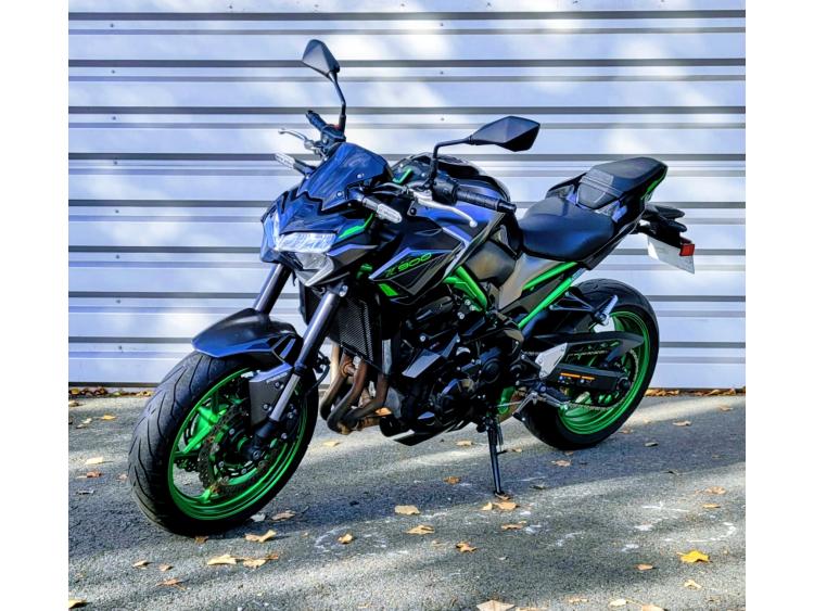 KAWASAKI Z 900 