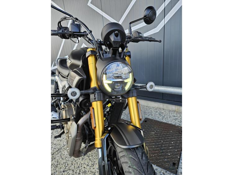 HERO 440 HUNK Dispo Noir ou Bleu 