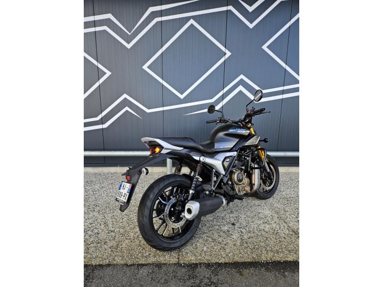 HERO 440 HUNK Dispo Noir ou Bleu 