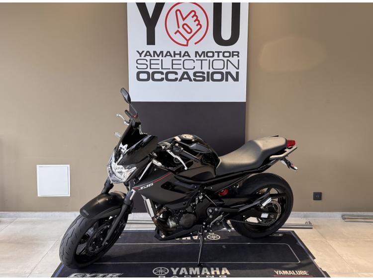 YAMAHA XJ6-N