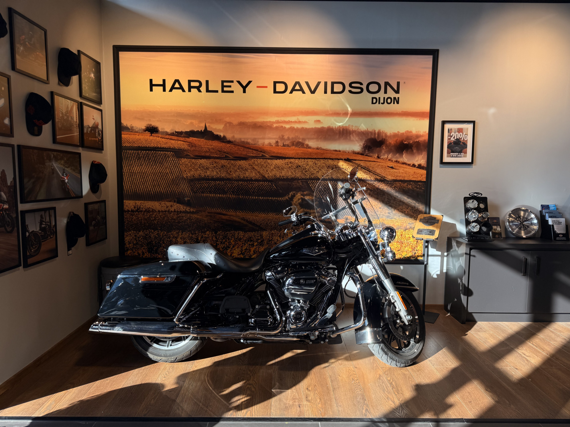HARLEY-DAVIDSON TOURING ROAD KING 1745
