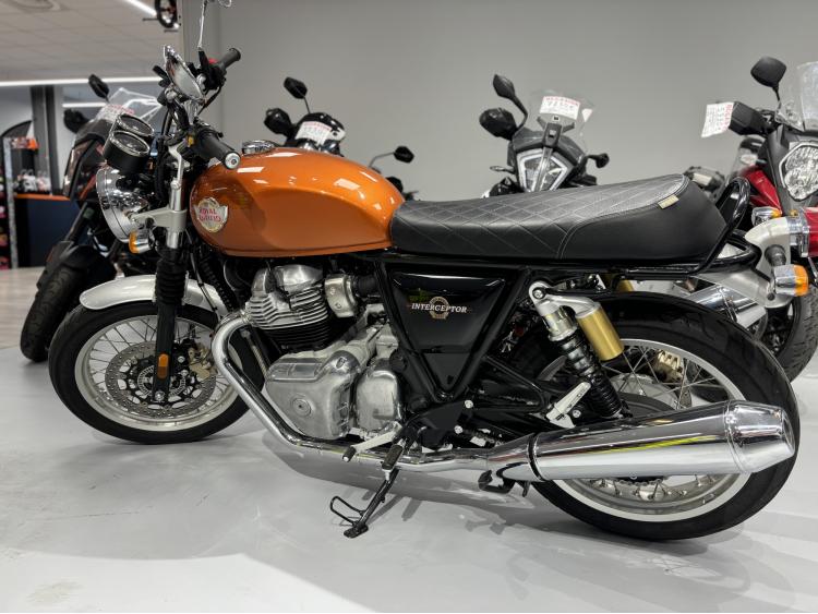 ROYAL ENFIELD INTERCEPTOR 650