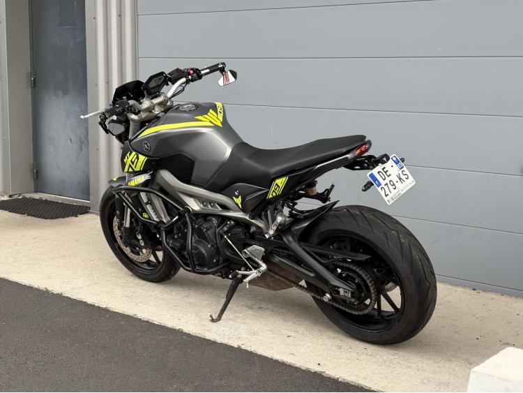 YAMAHA MT-09 ABS