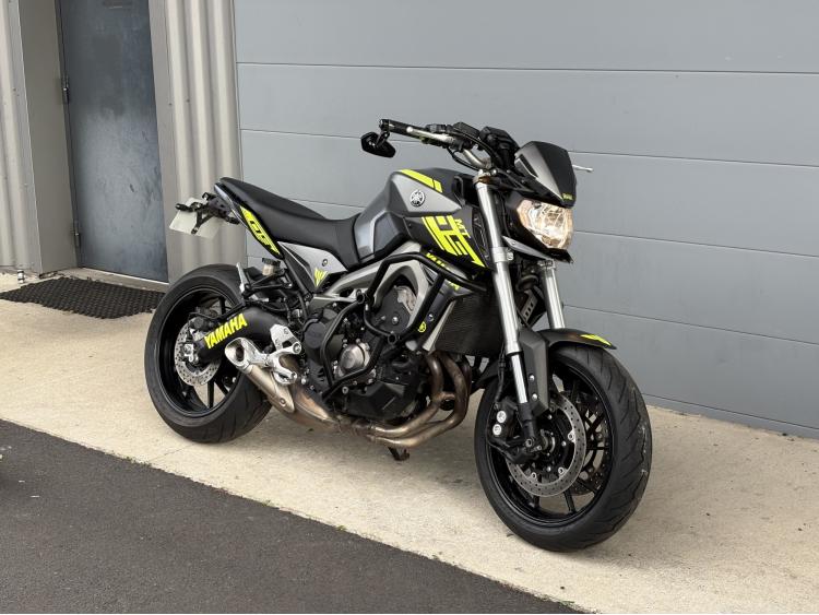 YAMAHA MT-09 ABS