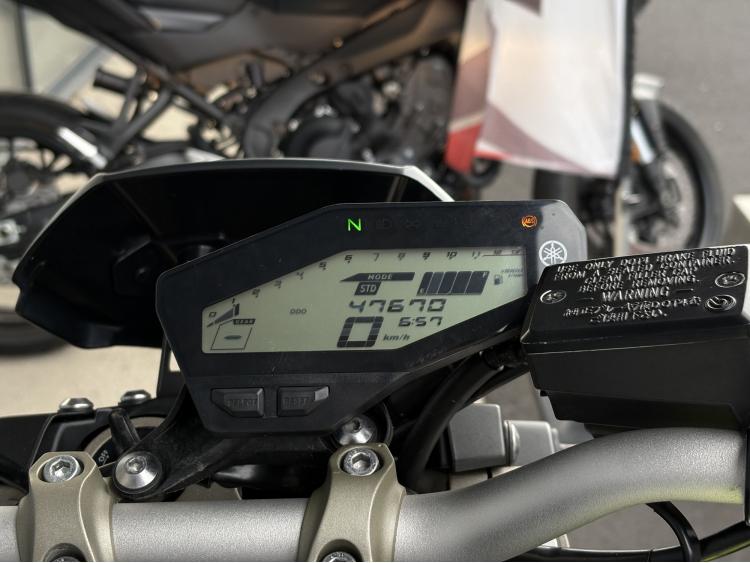 YAMAHA MT-09 ABS