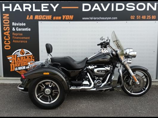 HARLEY-DAVIDSON TRIKE FREEWHEELER 1745