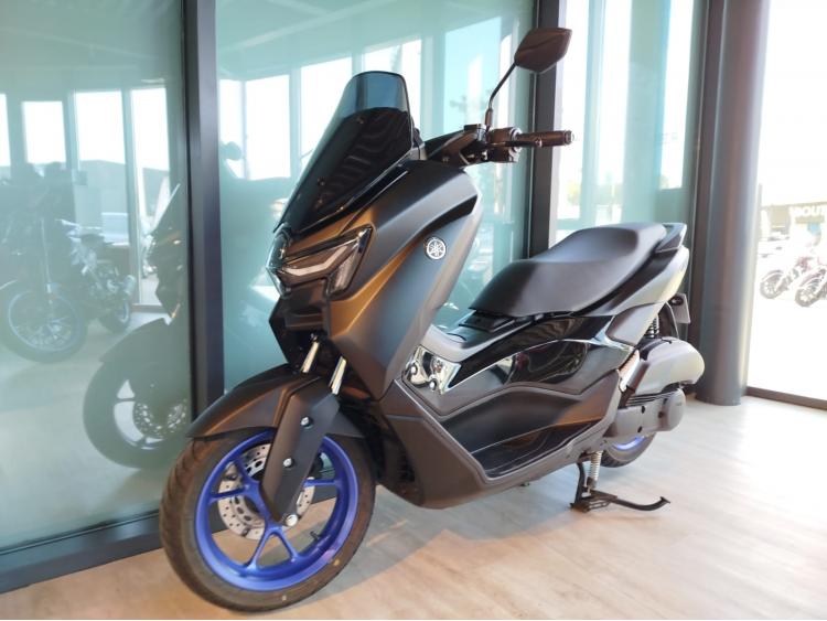 YAMAHA NMAX 125