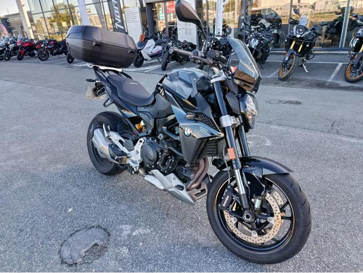 BMW F 900 R
