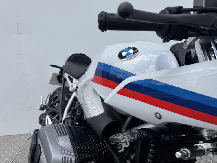 BMW R 12 NineT Racer 
