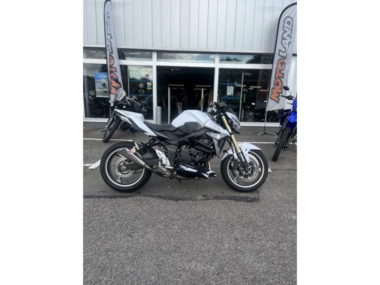 SUZUKI GSR 750 ABS