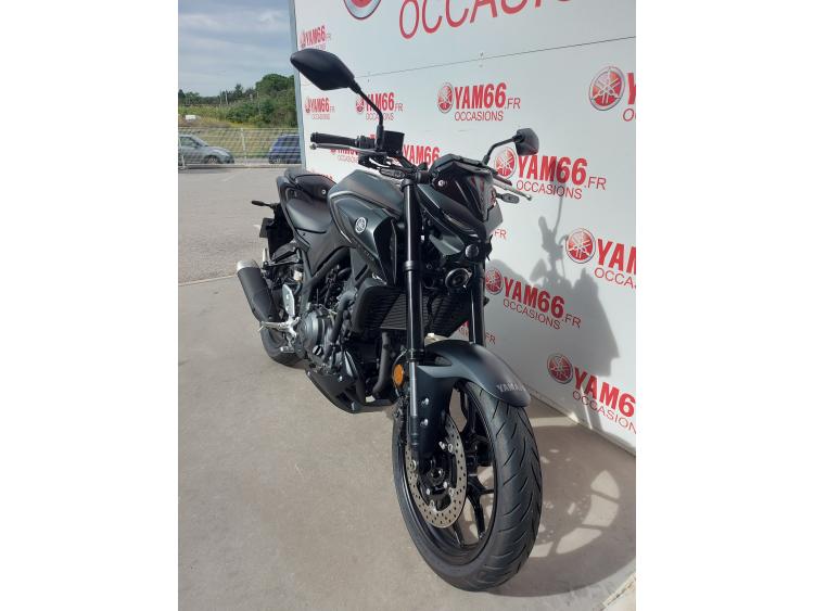 YAMAHA MT-03