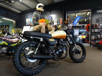 MASH 125 SURF SCRAMBLER + MOTOBOX