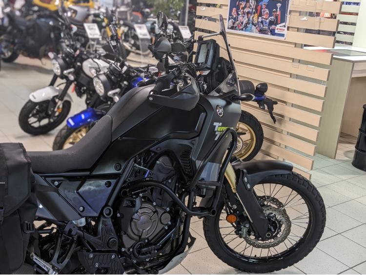 YAMAHA TENERE 700 REPRISE POSSIBLE 