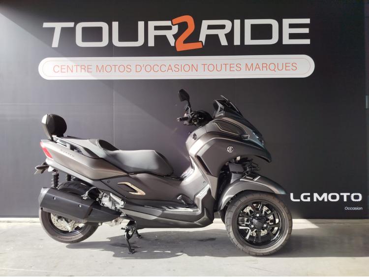 YAMAHA TRICITY 300 + ACCESSOIRES