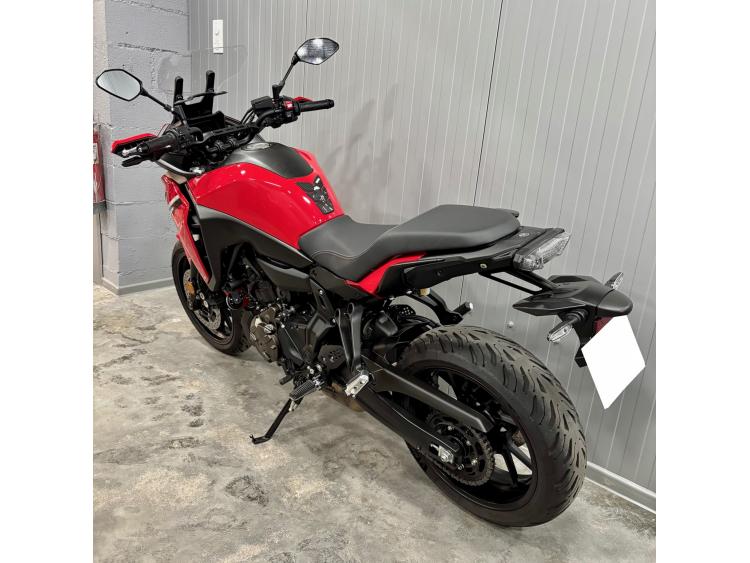 YAMAHA TRACER 7