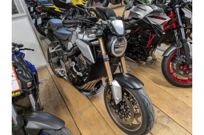 HONDA CB 650 R