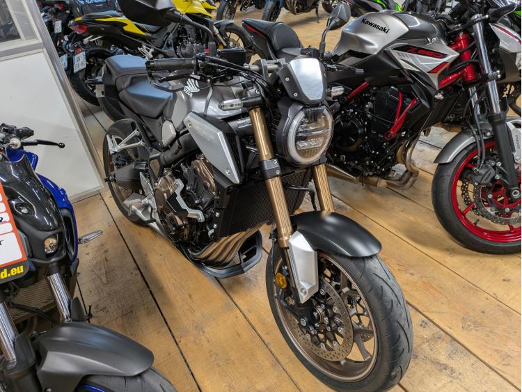 HONDA CB 650 R