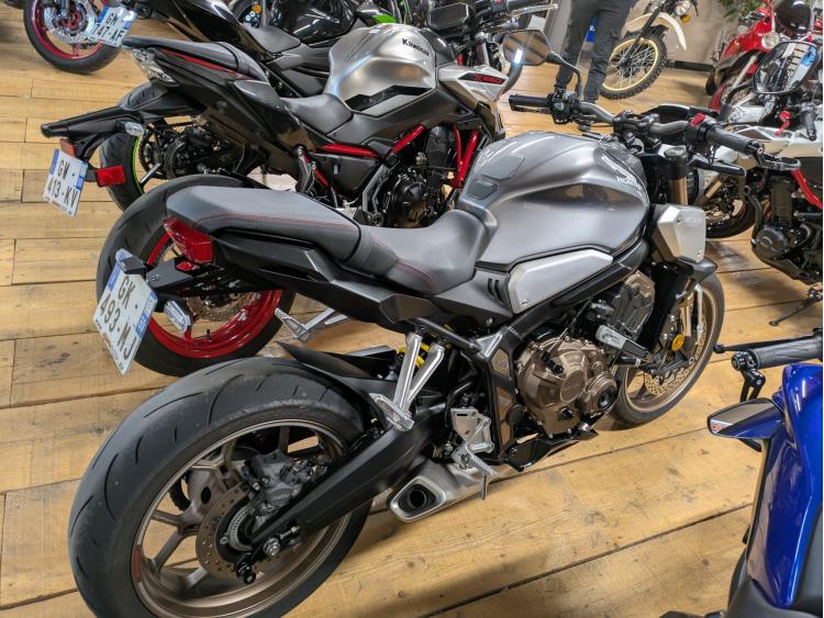 HONDA CB 650 R