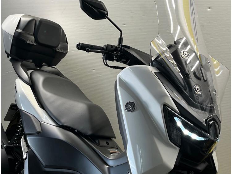 YAMAHA NMAX 125  URBAN  MY25