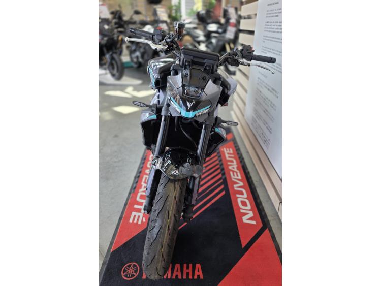 YAMAHA MT-09