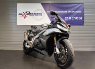 APRILIA RSV4 1100 R GARANTIE 12 MOIS