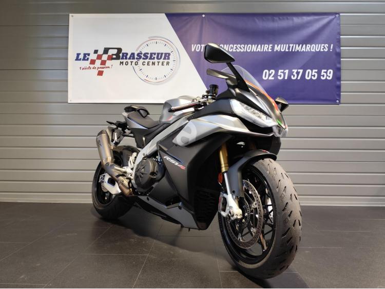 APRILIA RSV4 1100 R GARANTIE 12 MOIS