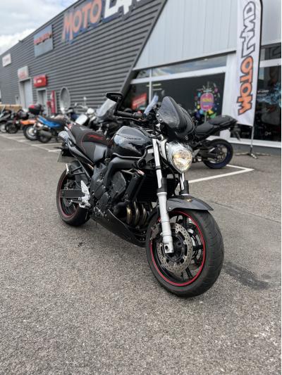 YAMAHA FZ6 (98CV)