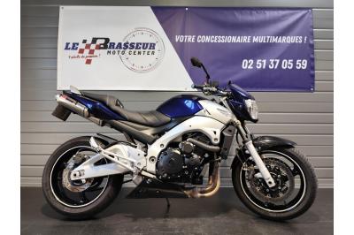SUZUKI GSR 600