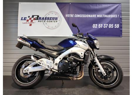 SUZUKI GSR 600