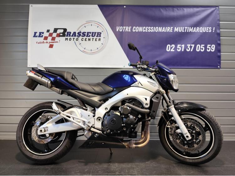 SUZUKI GSR 600