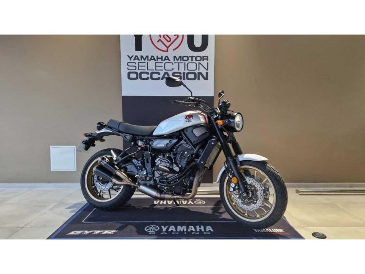 YAMAHA XSR 700 XTRIBUTE garantie 12 mois