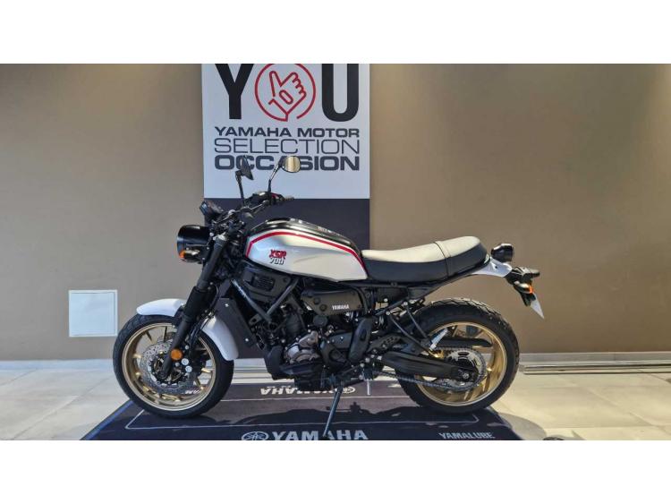 YAMAHA XSR 700 XTRIBUTE garantie 12 mois