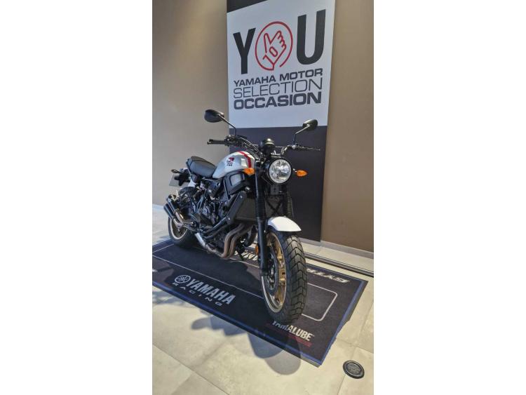 YAMAHA XSR 700 XTRIBUTE garantie 12 mois