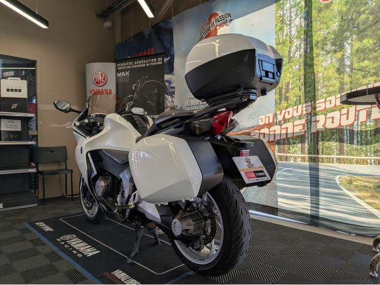 HONDA VFR 1200 F