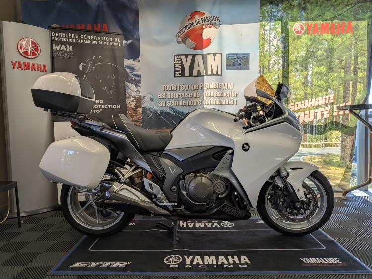 HONDA VFR 1200 F