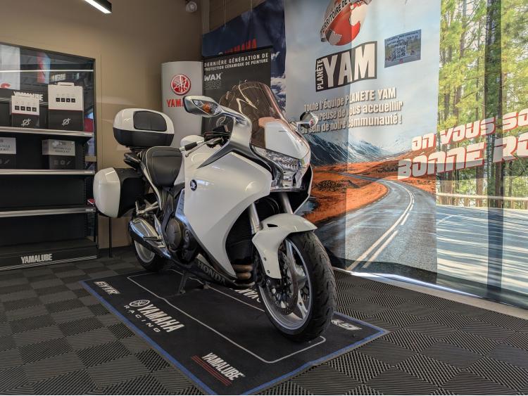 HONDA VFR 1200 F
