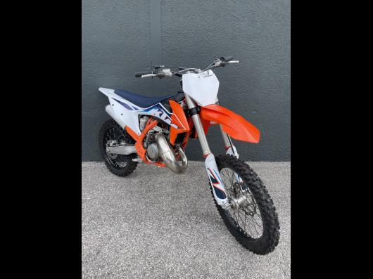 photo-annonce-ktm-125-sx_66ed6a8e00960397444323.jpg