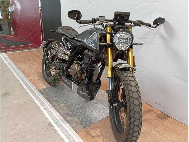 FB MONDIAL HPS 125 HIPSTER