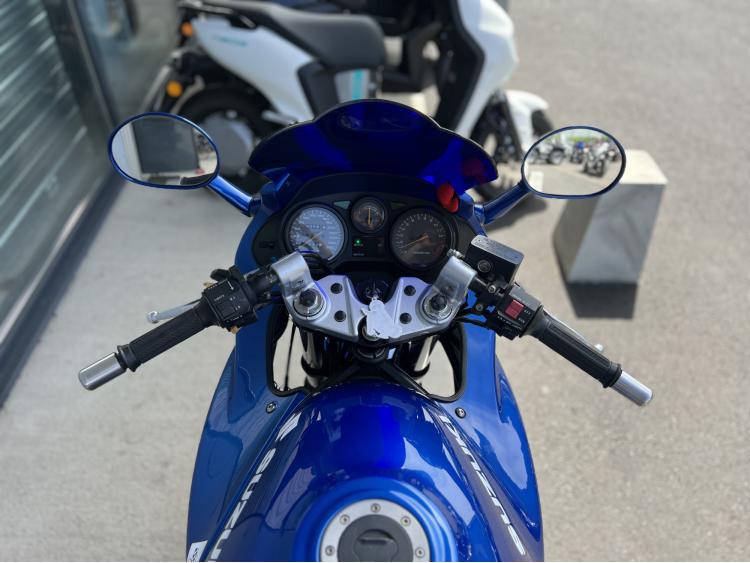 SUZUKI GSXF 750