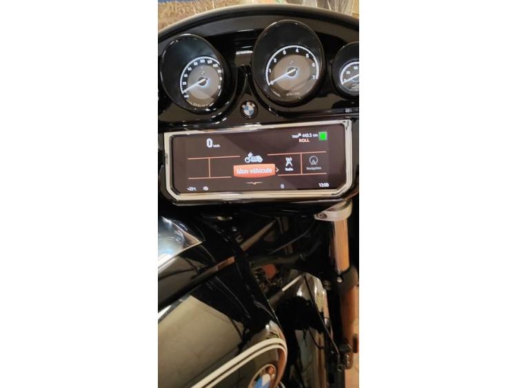 BMW R 18 B r18b classic harley street glide road indian chieftain