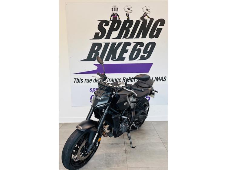 YAMAHA MT-07 (47.5CV)