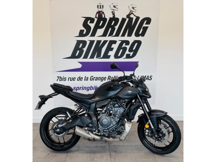 YAMAHA MT-07 (47.5CV)