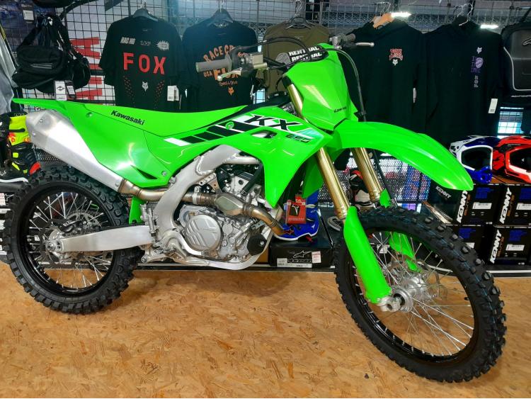 KAWASAKI KX 250 2025 (140€/mois)*