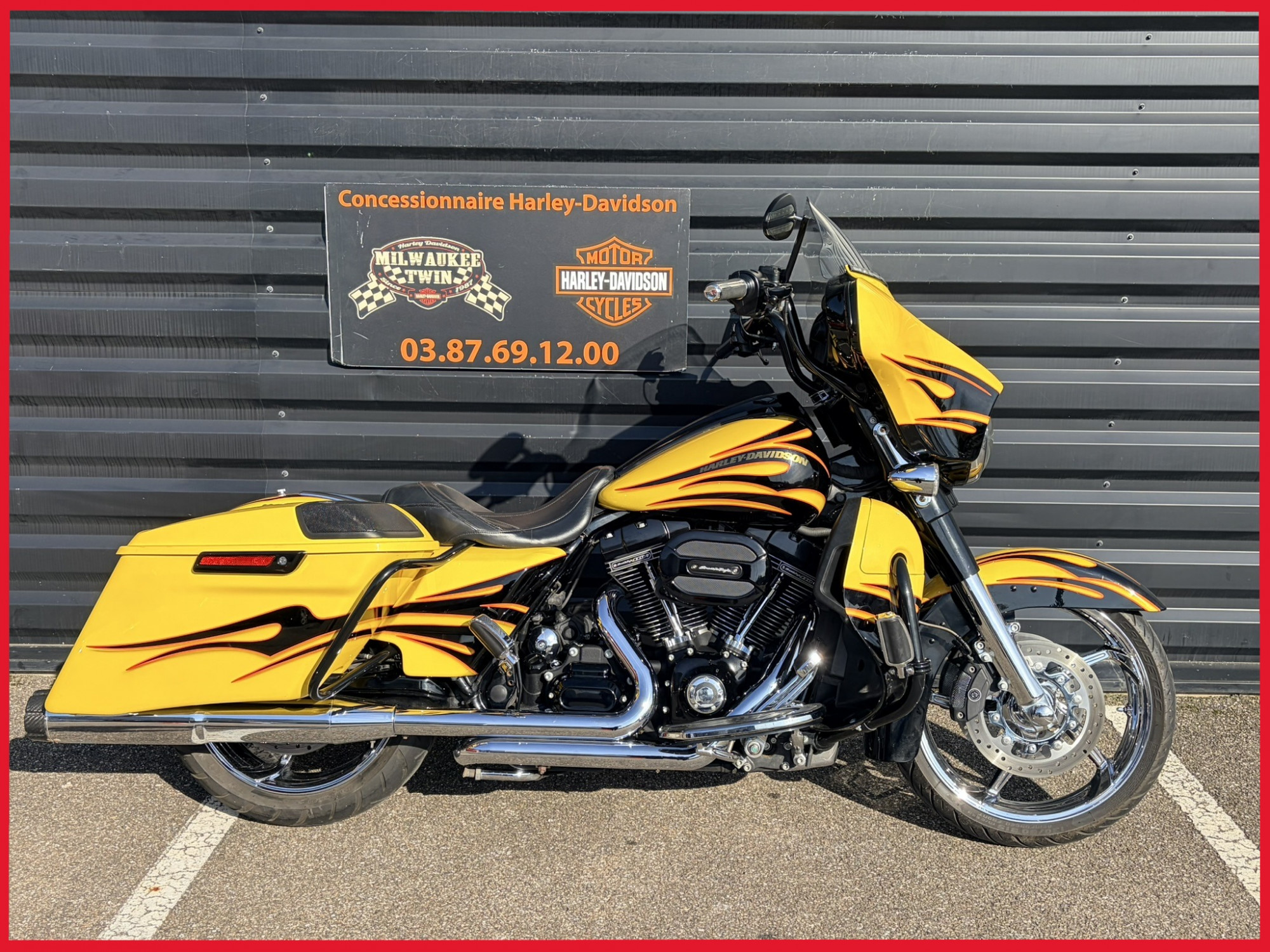 HARLEY-DAVIDSON TOURING STREET GLIDE 1800 CVO