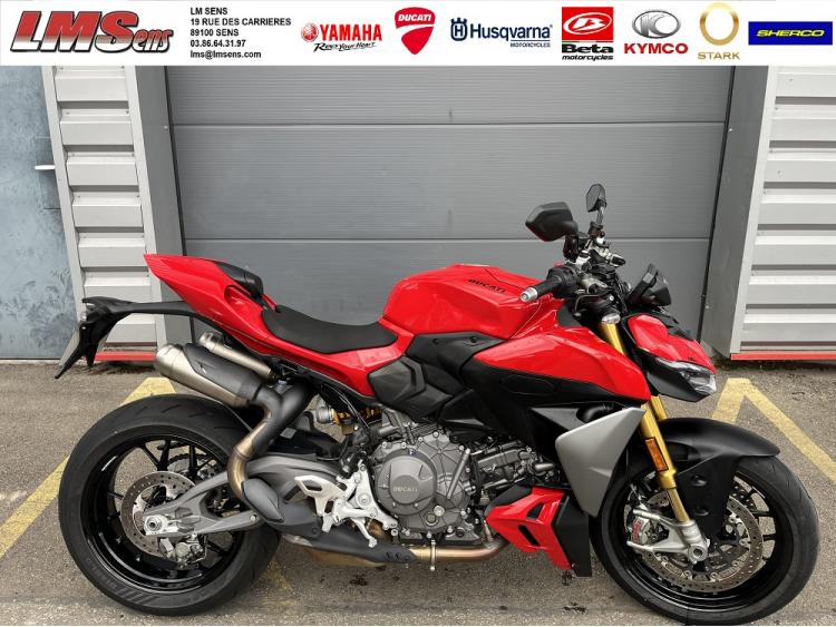 DUCATI STREETFIGHTER V2 S