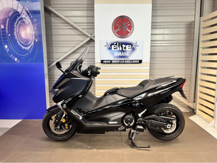 YAMAHA T-MAX 530 DX 2019