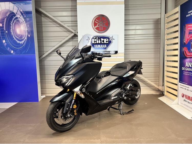 YAMAHA T-MAX 530 DX 2019